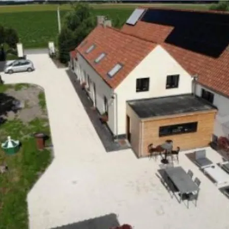 Holiday home Hoeve Korenzegen. Oase Rust Dichtbij De Haan