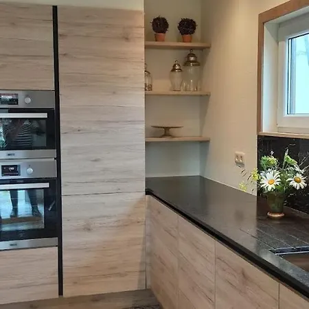 Hoeve Korenzegen. Oase Rust Dichtbij Holiday home *