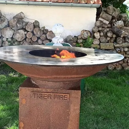 Hoeve Korenzegen. Oase Rust Dichtbij Holiday home